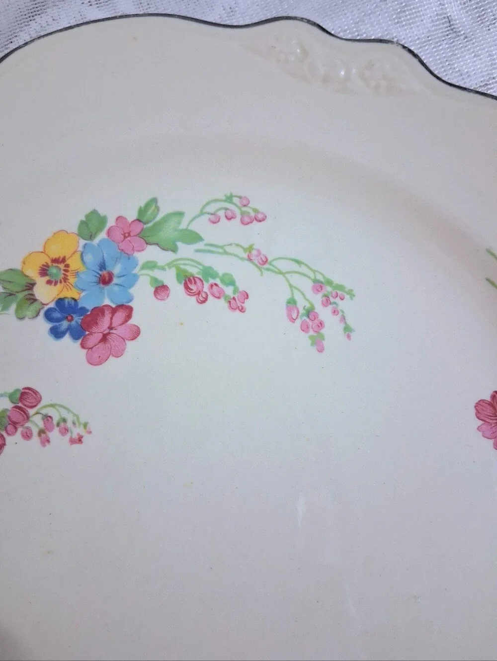 Vintage 1946 Homer Laughlin Virginia Rose Porcelain Dinner Plates Dishes